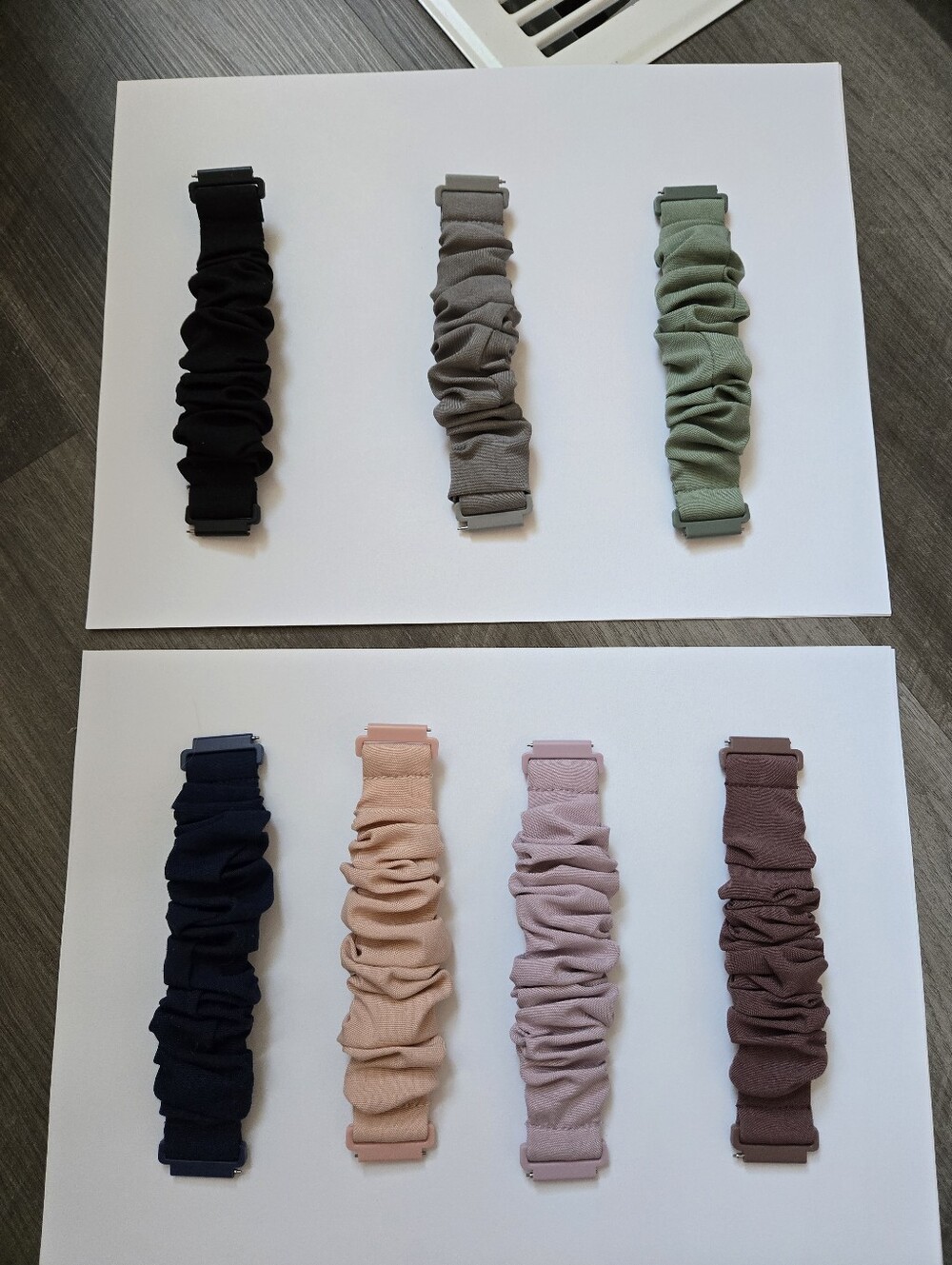 NWOT Samsung Galaxy Smartwatch Elastic Fabric Bands - BUNDLE OF 7